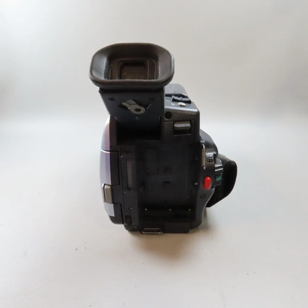 Sony Handycam DCR-TRV350 Digital8/Hi8/Video8 NightShot Tested (DAMAGE SCREEN)